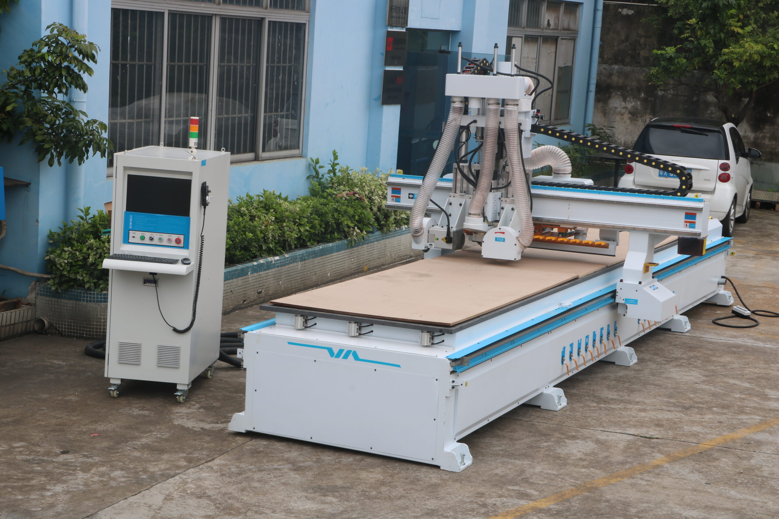 CNC Center Machine