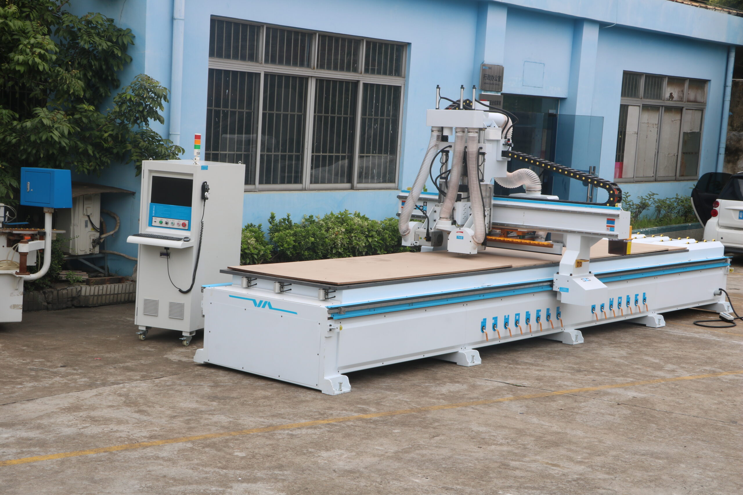CNC Center Machine K6013-K12-T2 (2)