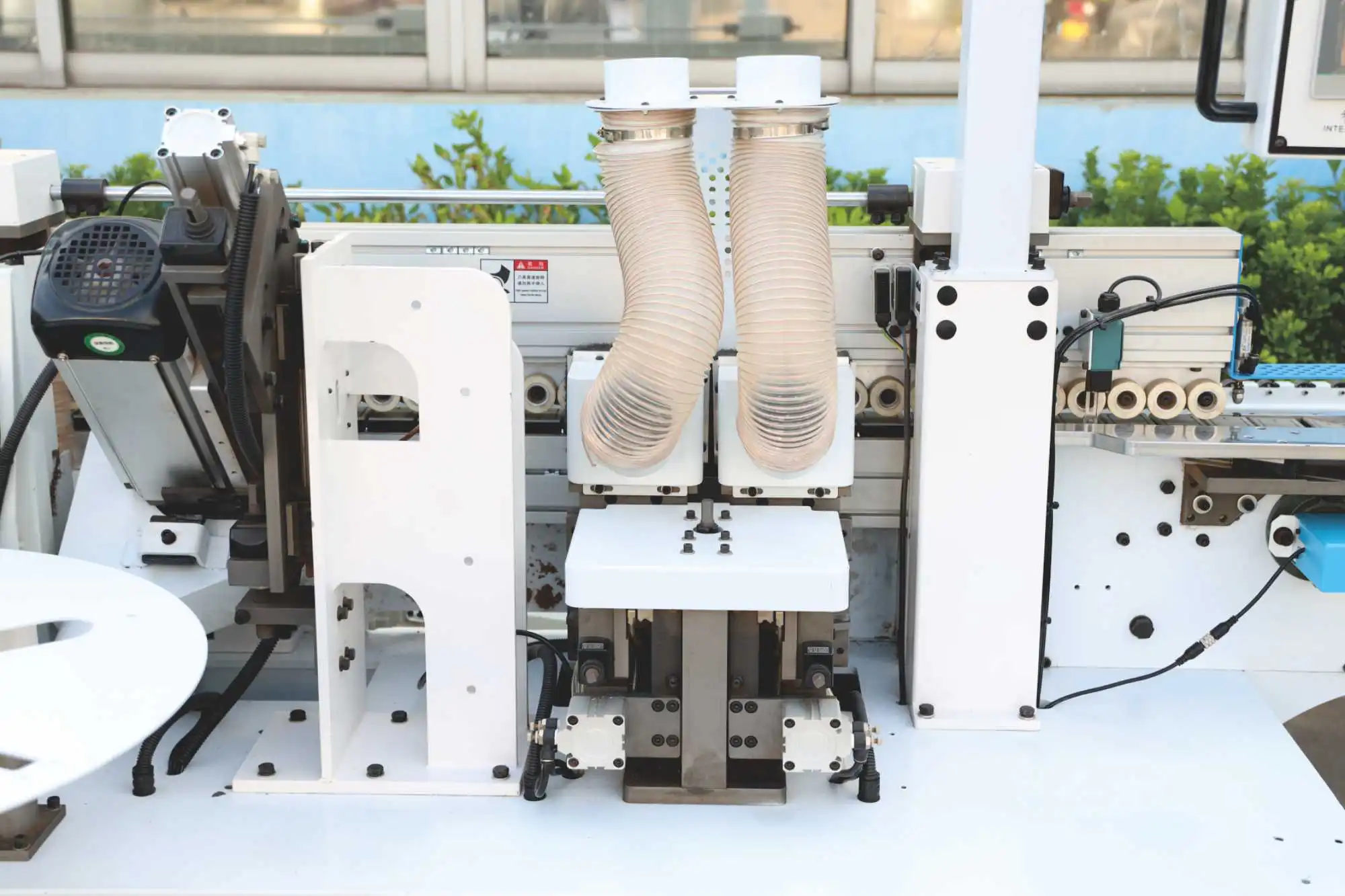 Dual motor premilling