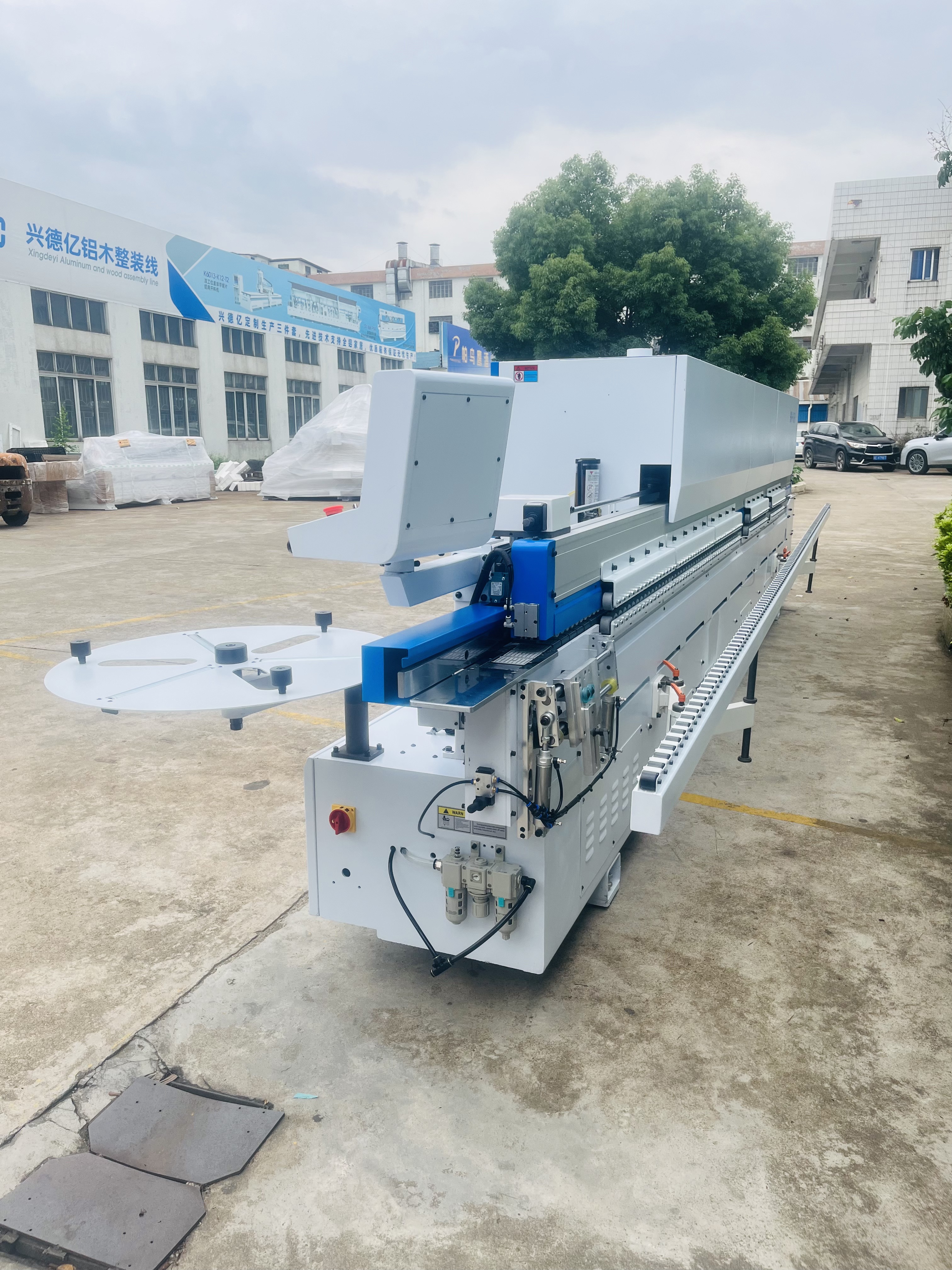 pneumatic edge bander (26)