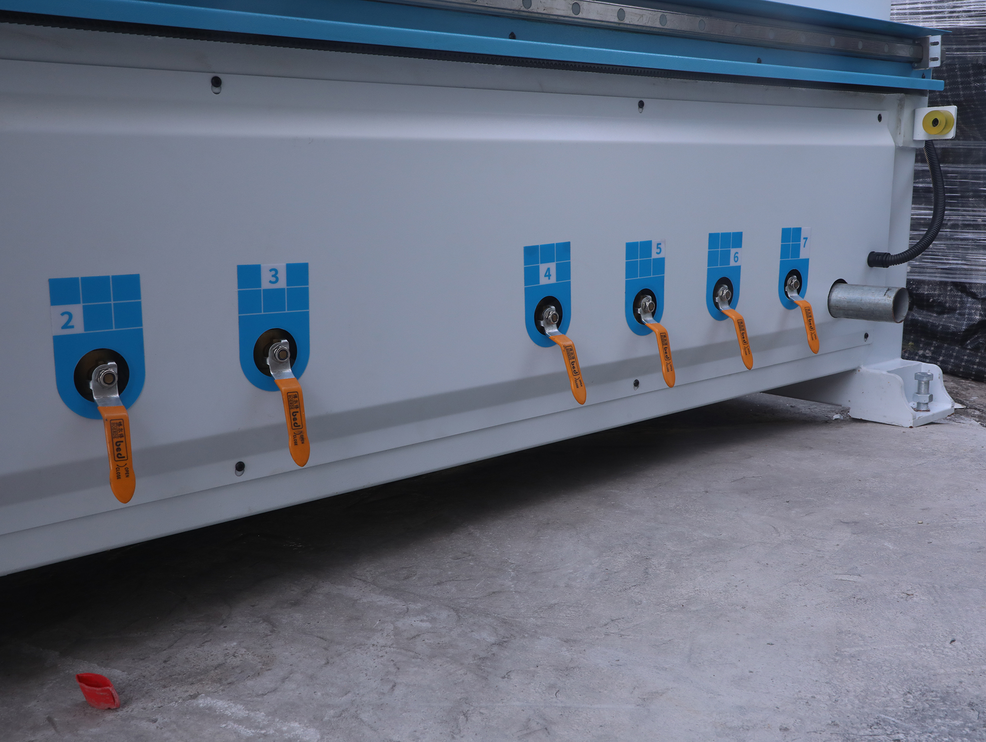 vacuum table controlling